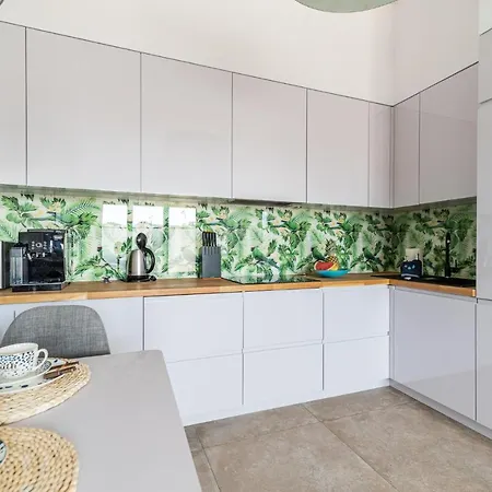 アパート Sloneczny Bulwar ウストカ